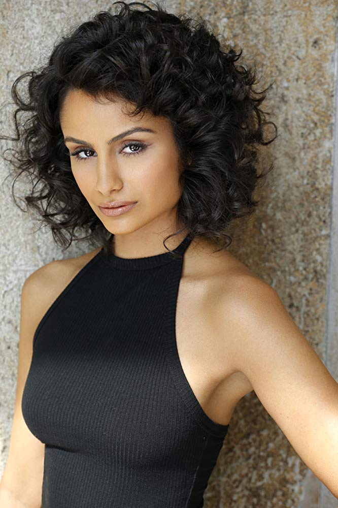 Nazanin Mandi