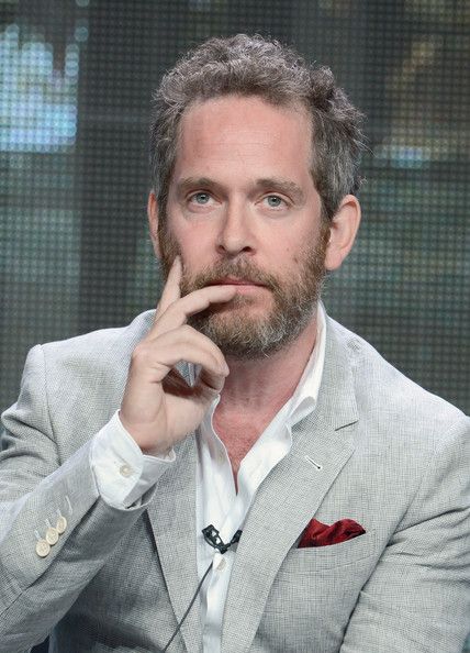 Tom Hollander