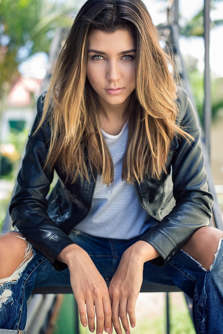 Picture of CATA FREER