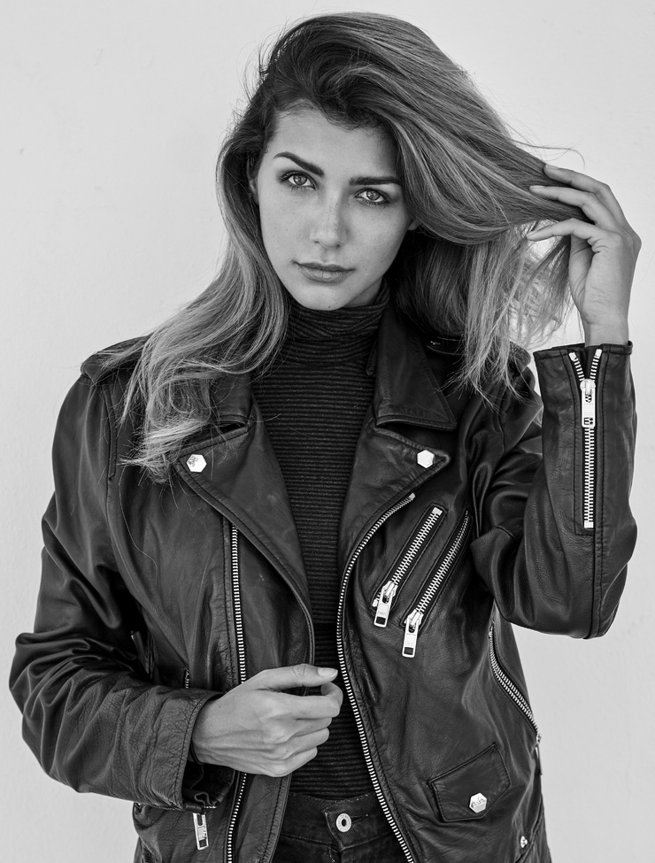 CATA FREER CATA FREER