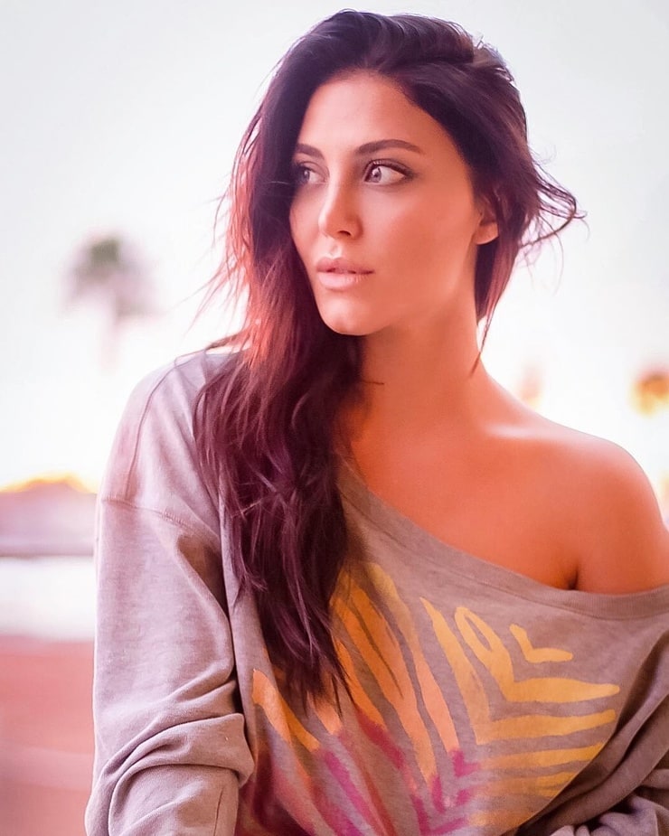 Cassie Scerbo