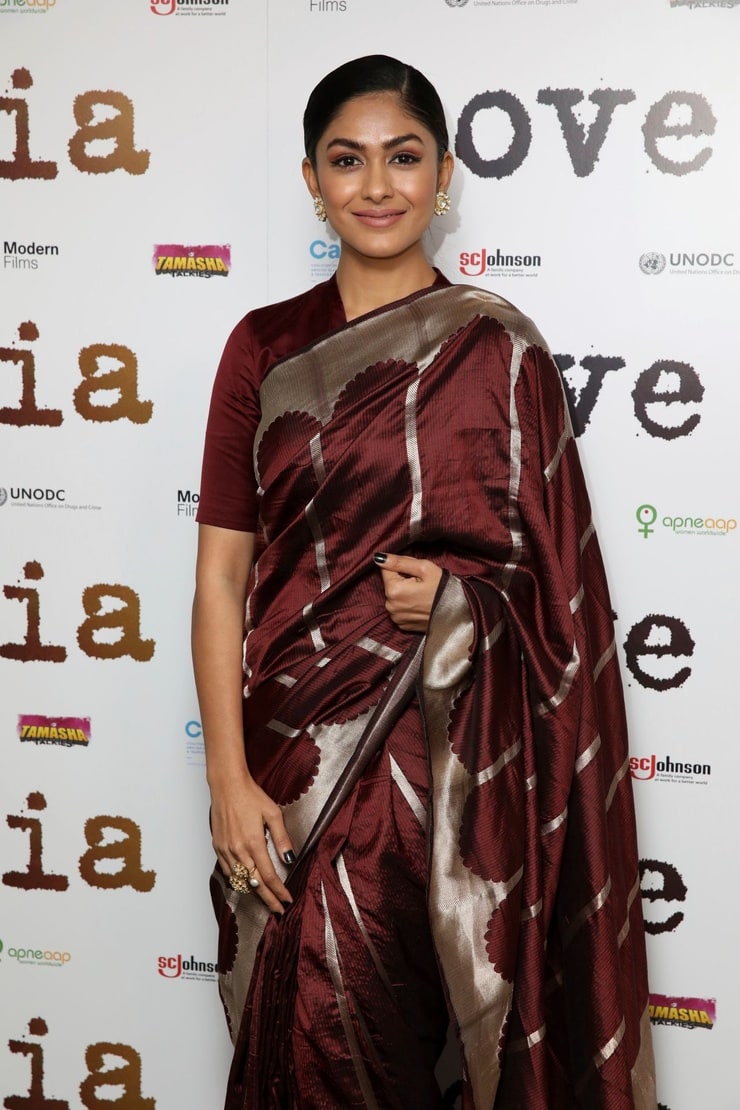 Mrunal Thakur Mrunal Thakur