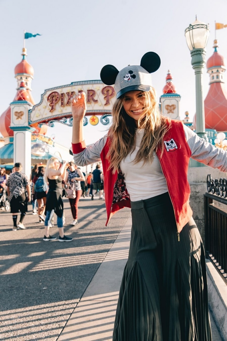 Josephine Skriver Josephine Skriver