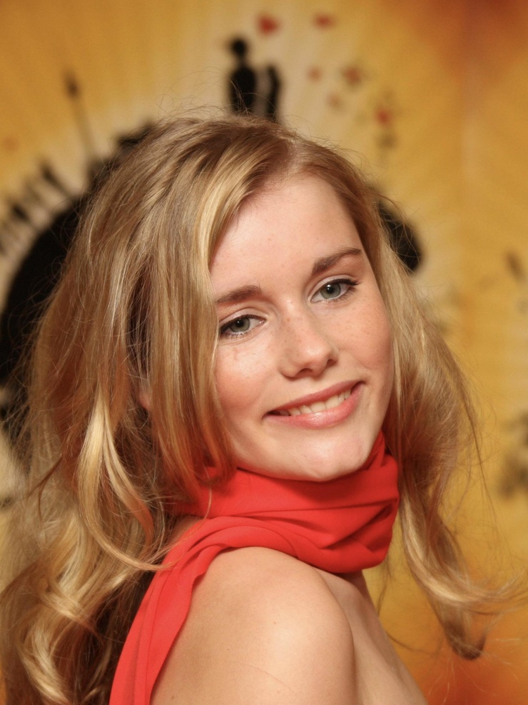 Anna Hausburg