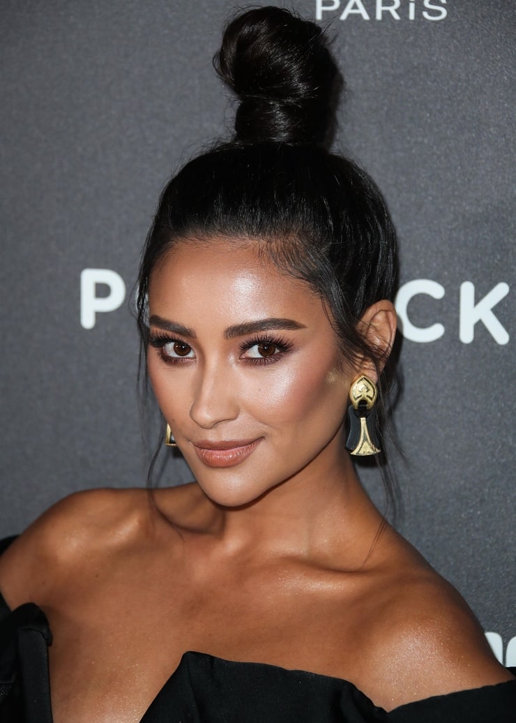 Shay Mitchell