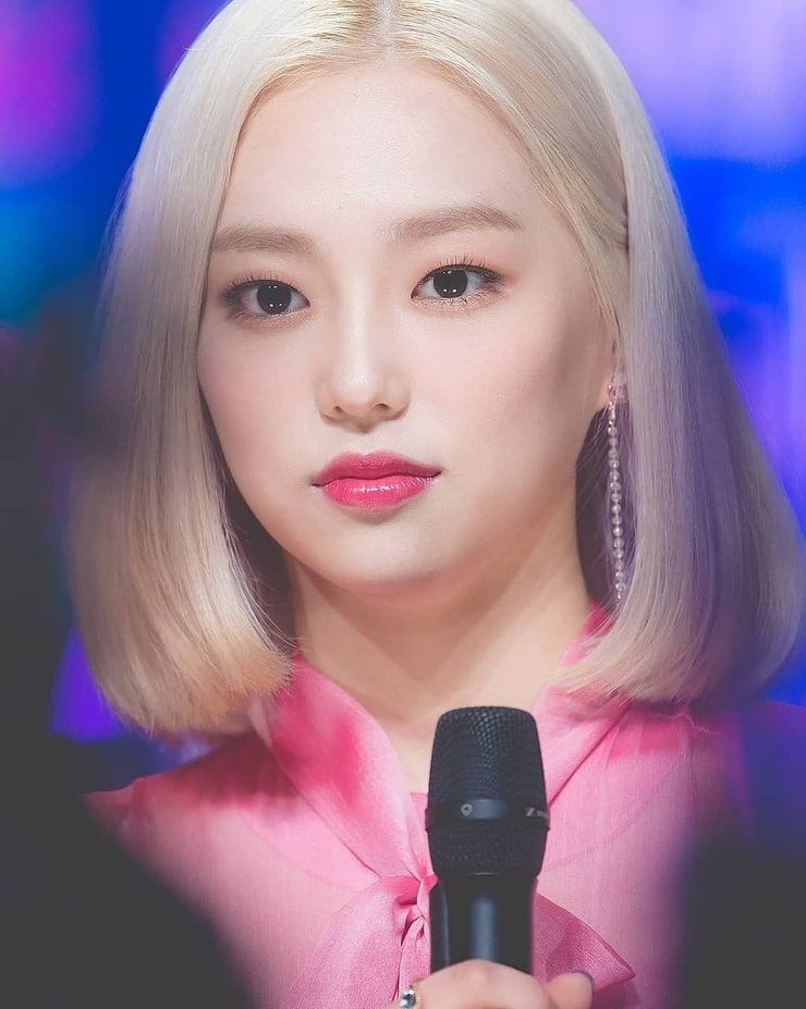 Yee Eun