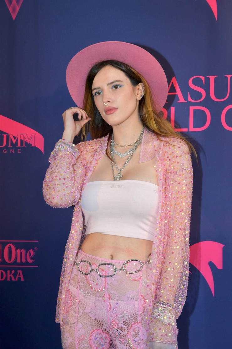 Bella Thorne