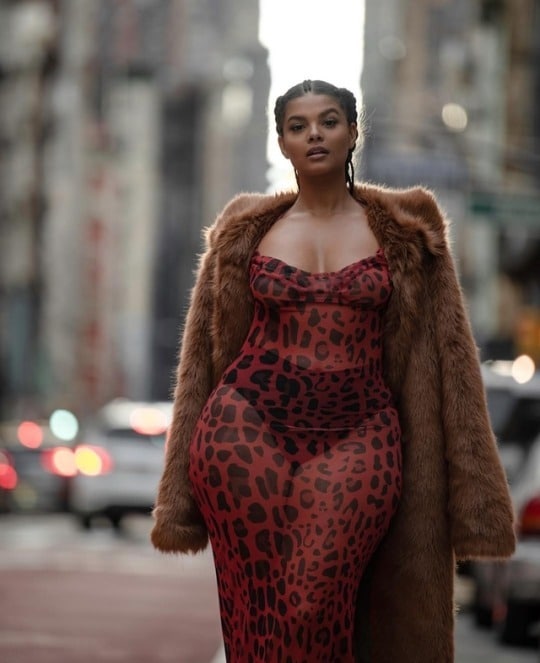 Leslie Sidora