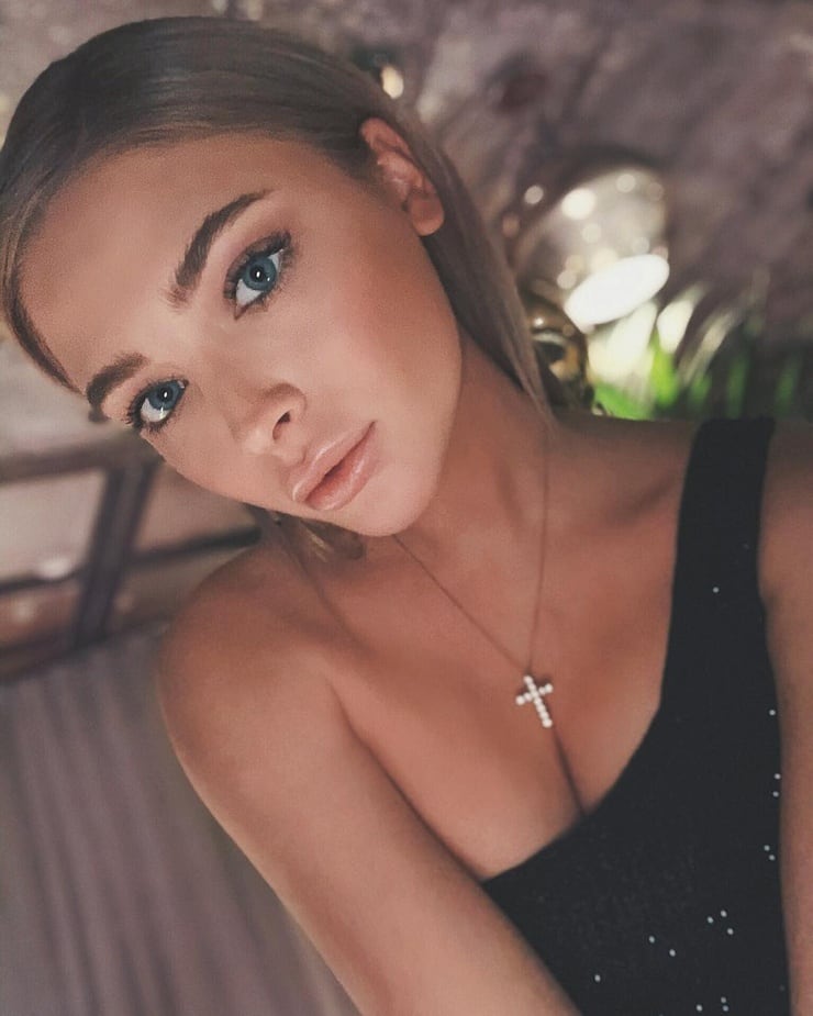 Aljona Shiskova Aljona Shiskova