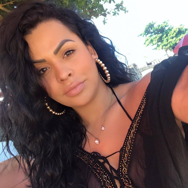 Alessandra Ribeiro