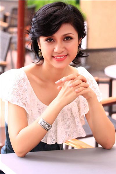 Việt Trinh