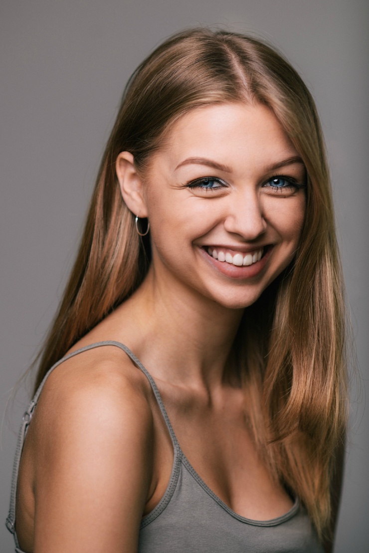 Jess Radomska