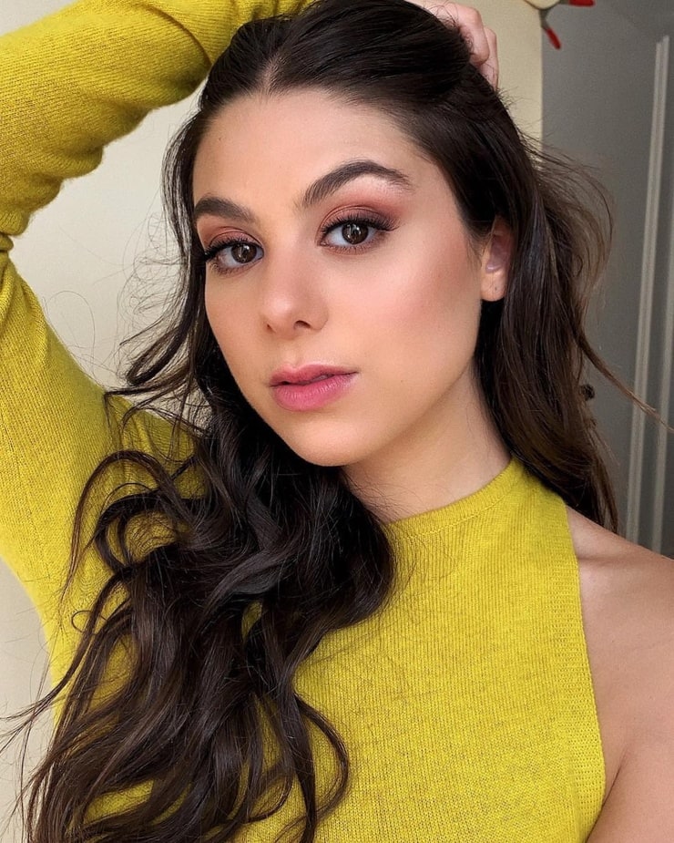 Picture of Kira Kosarin