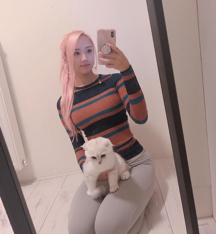 Vyvan Le