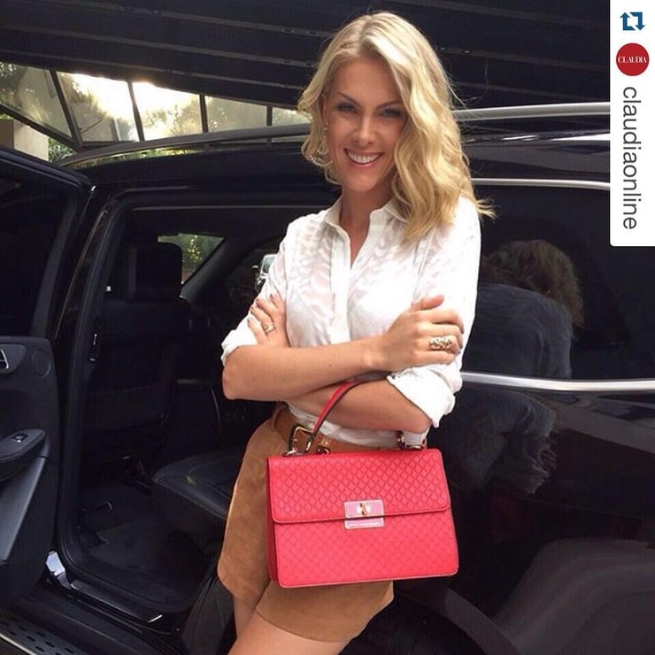 Ana Hickmann