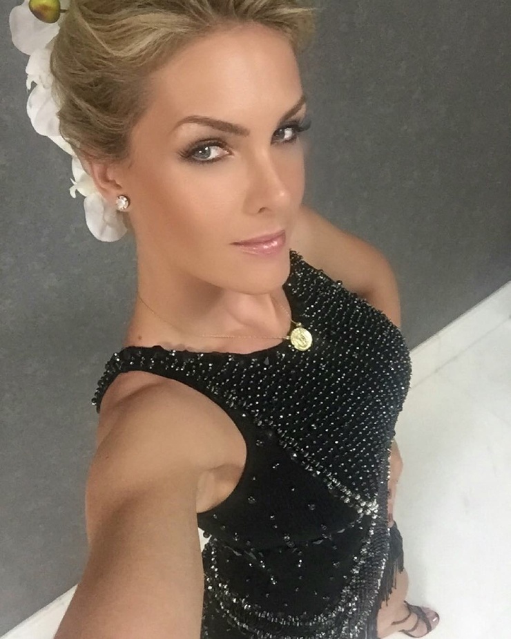 Ana Hickmann