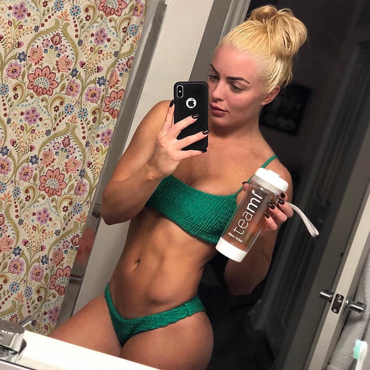 Amanda Saccomanno