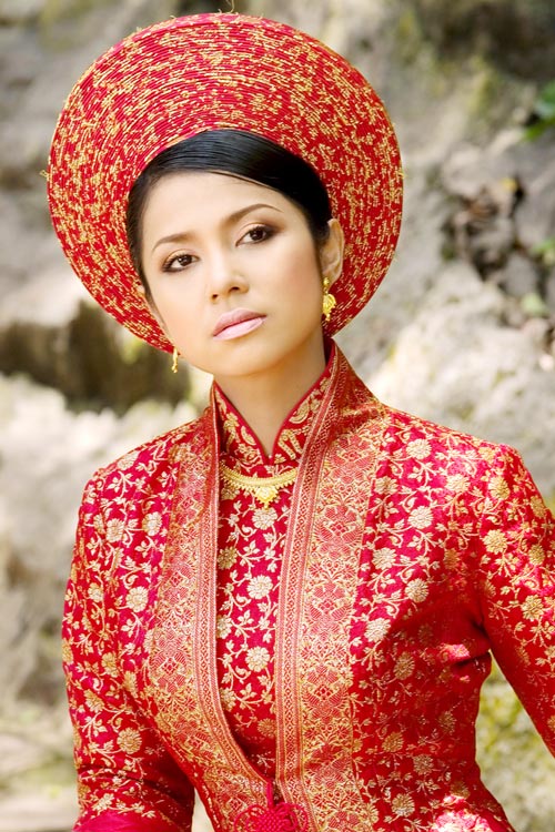 Việt Trinh