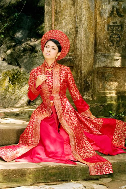Việt Trinh