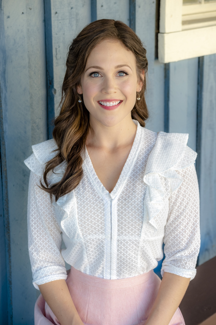 Erin Krakow