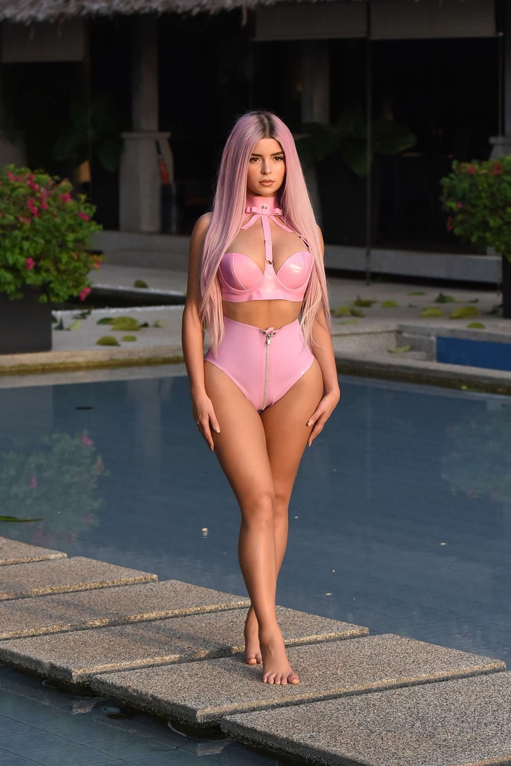 Demi Rose