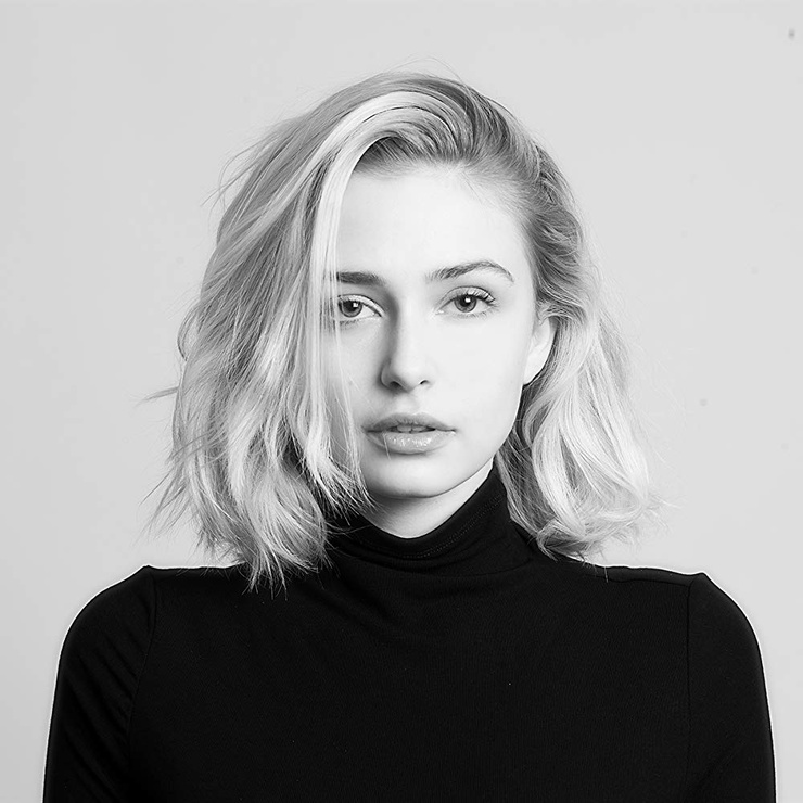 Sophie Simnett Sophie Simnett