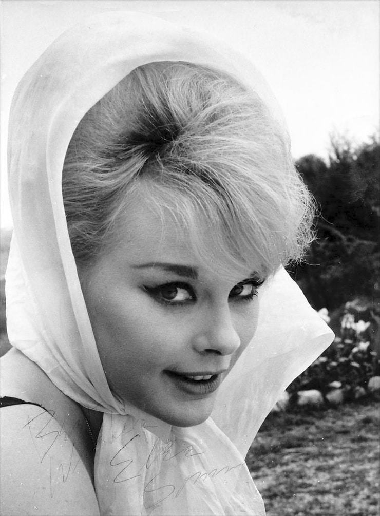 Elke Sommer