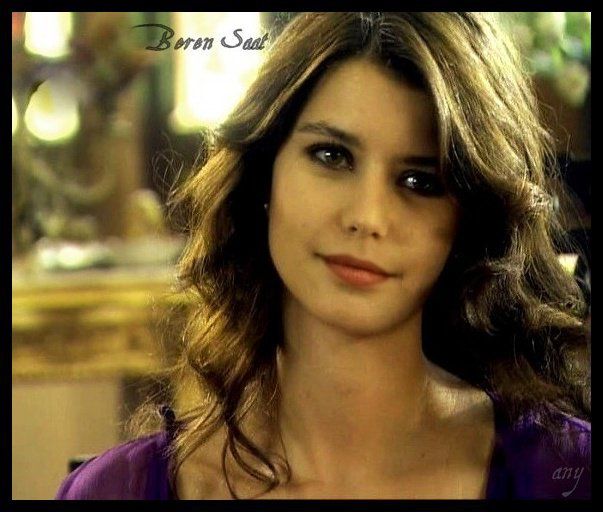 Beren Saat Beren Saat
