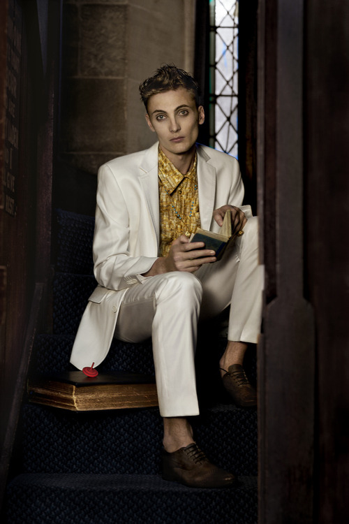 Eamon Farren