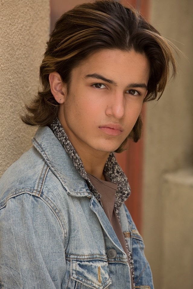 Aramis Knight