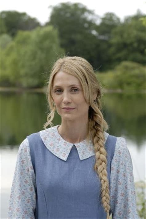 Kelly Rowan Kelly Rowan