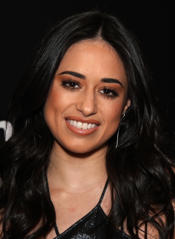 Jeanine Mason Jeanine Mason