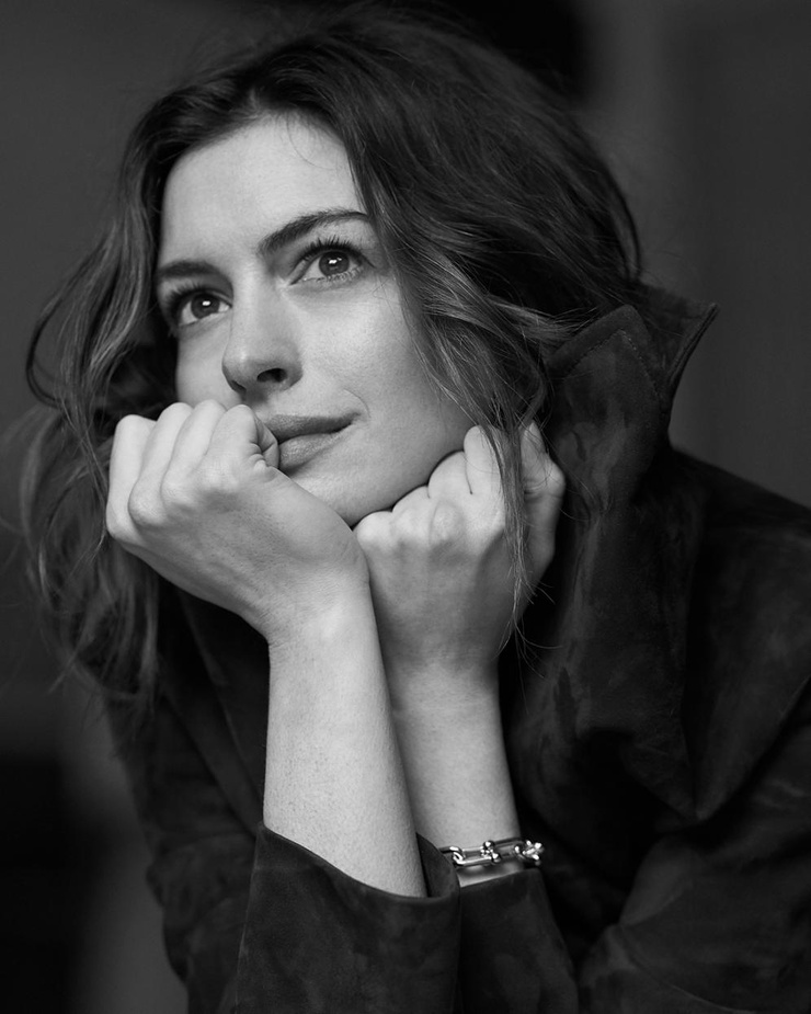 Anne Hathaway Anne Hathaway