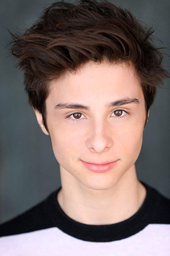 Robbie Tucker