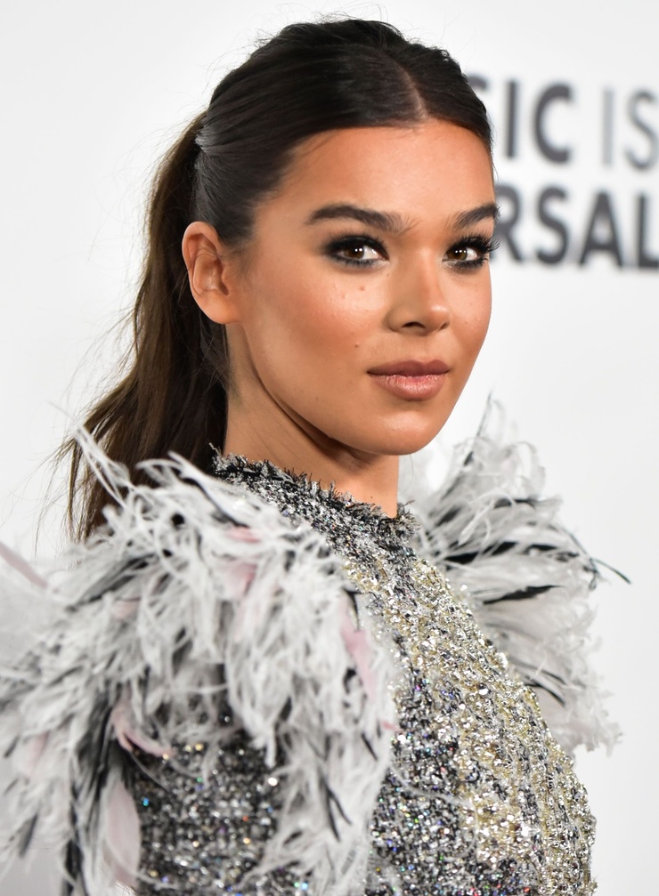 Hailee Steinfeld