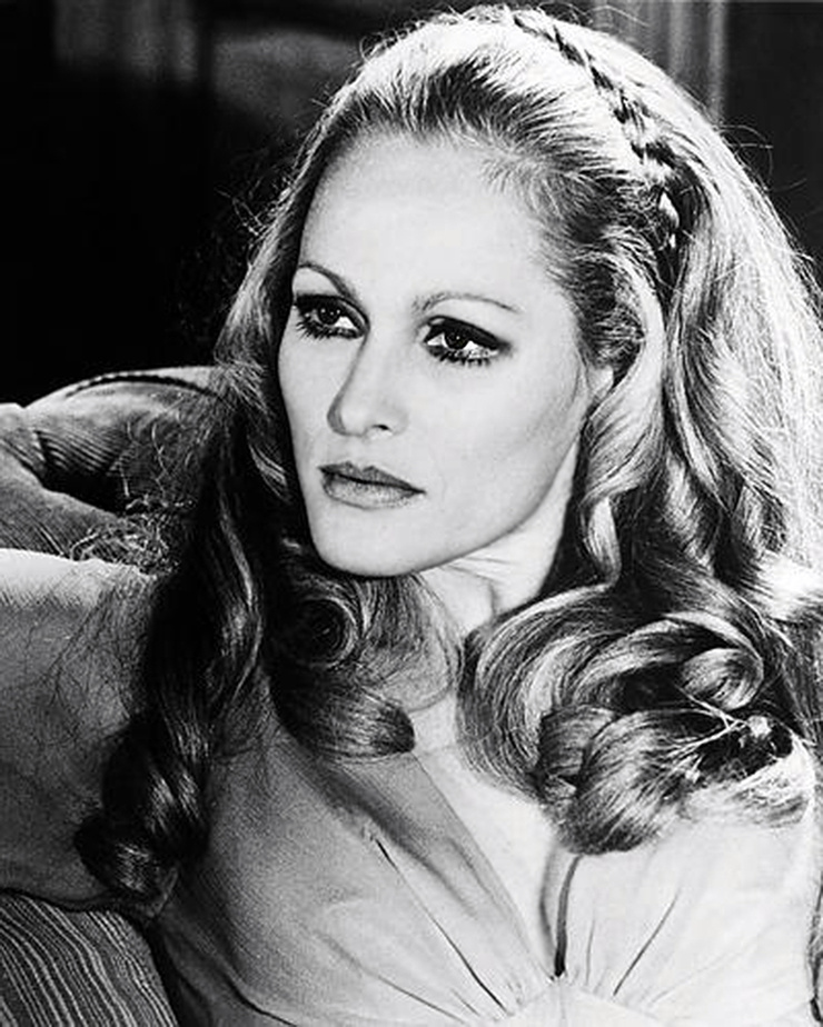 Ursula Andress