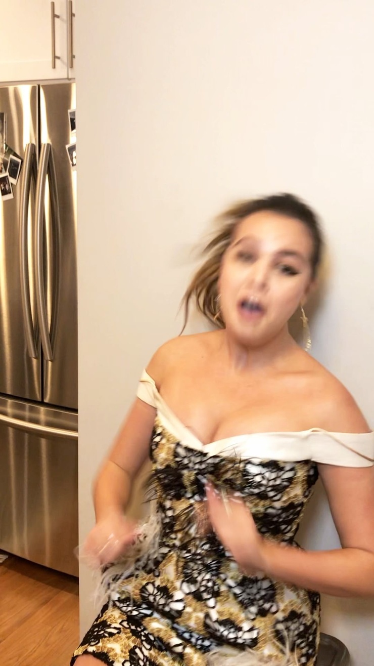 Bailee Madison
