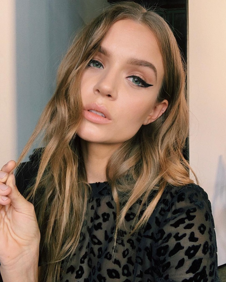 Josephine Skriver Josephine Skriver