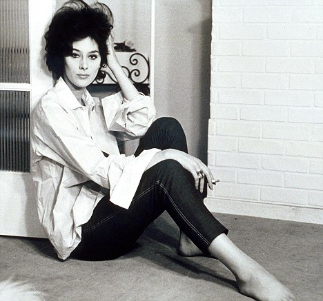 Sue Lloyd Sue Lloyd