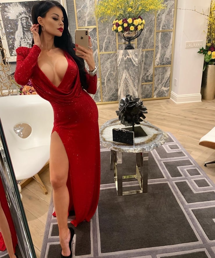 Justyna Gradek Justyna Gradek