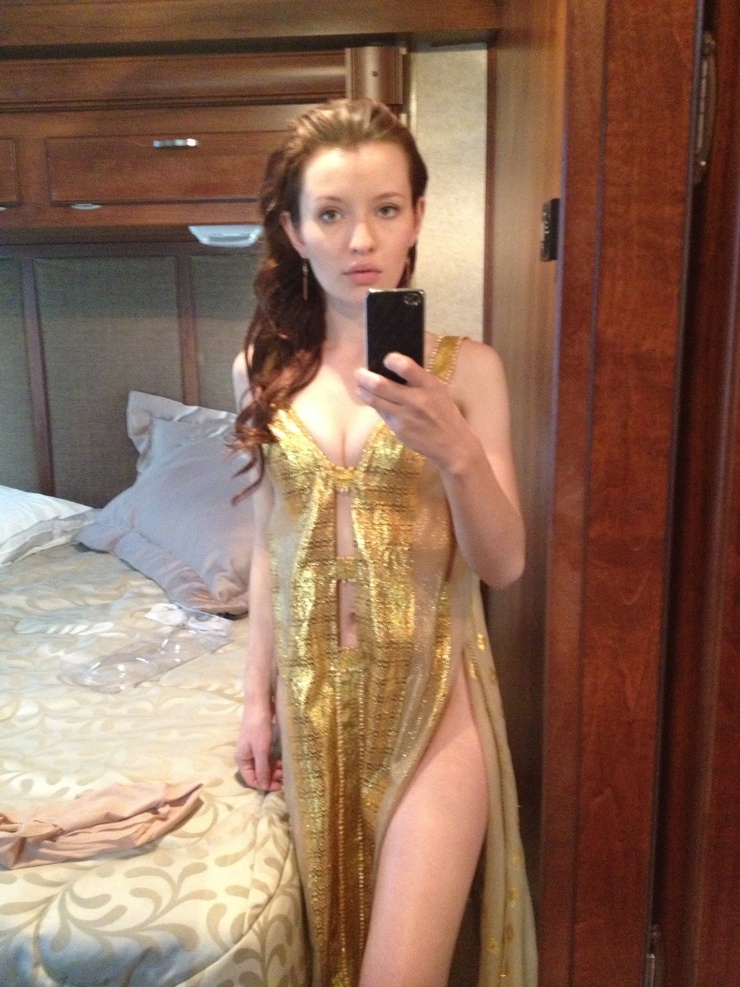 Emily Browning Emily Browning