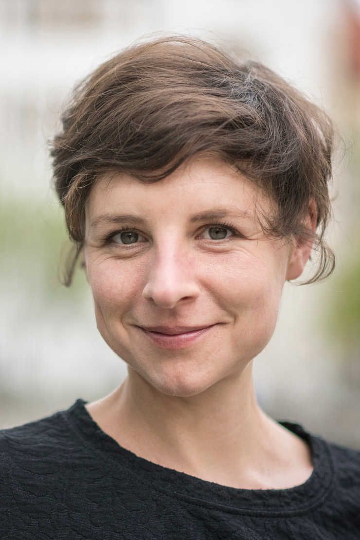 Julia Schmalbrock
