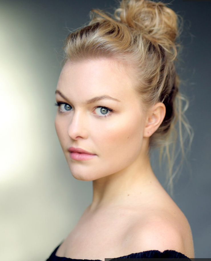 Ciara Charteris picture