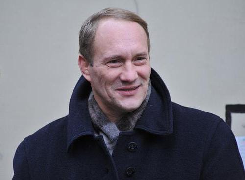 Evgeniy Sidikhin Evgeniy Sidikhin