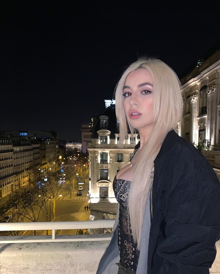 Ava Max
