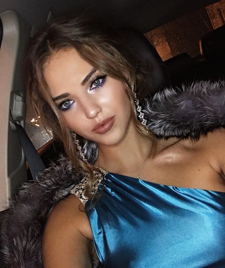 Kristina Krayt Kristina Krayt