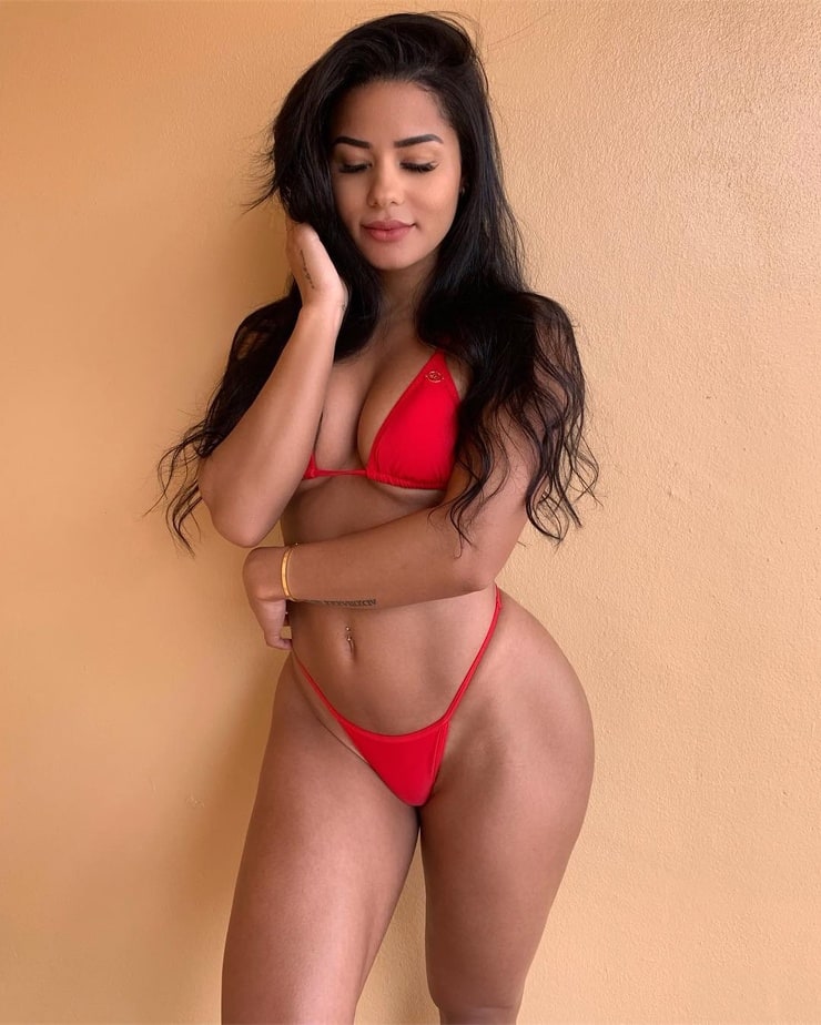 Picture Of Katya Elise Henry