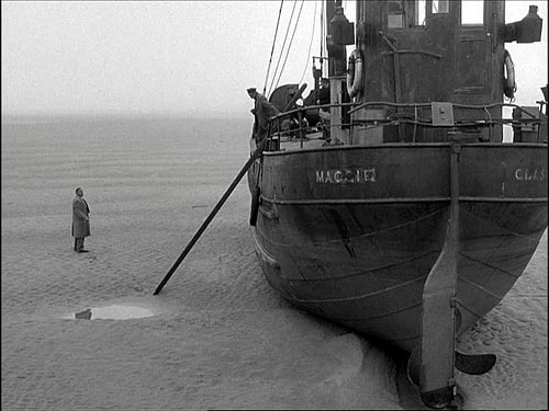 High and Dry (1954)