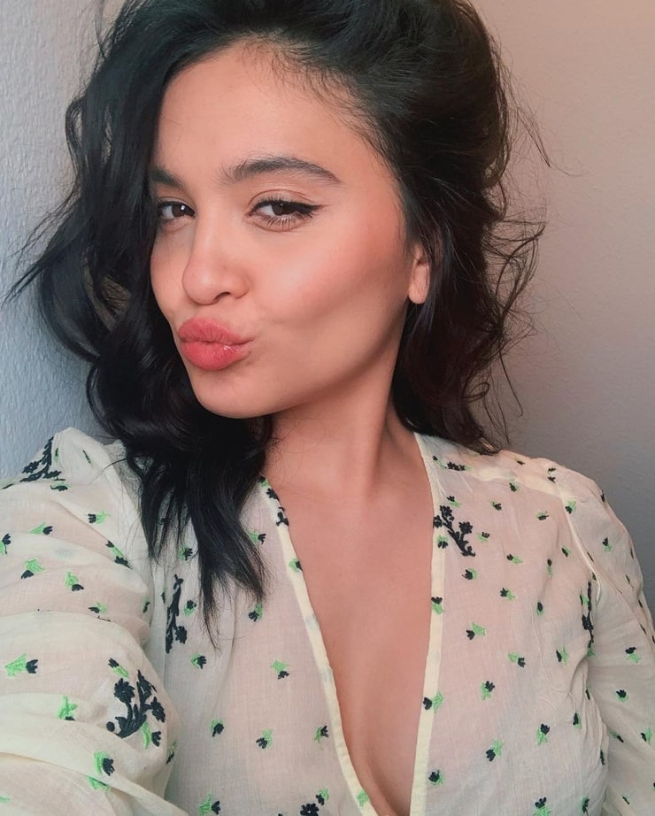 Stella Hudgens