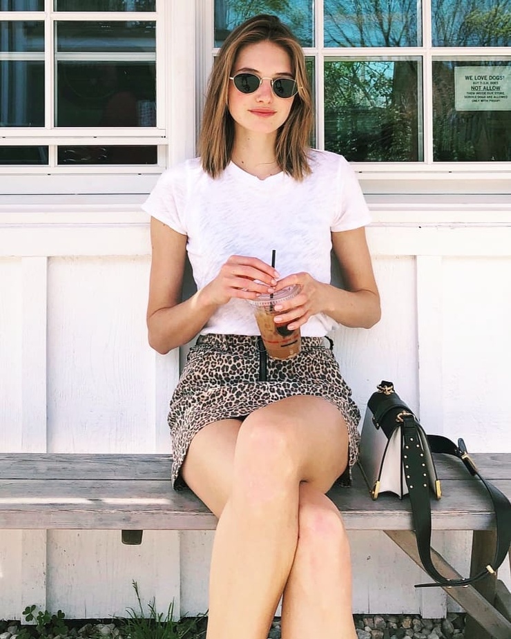 Sanne Vloet Sanne Vloet